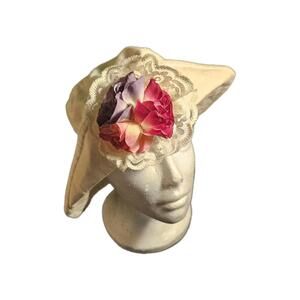 Heart Throb Lace Hat Roses Y2K Cottagecore Bridal Fascinator Blossom 90s Y2k Vtg
